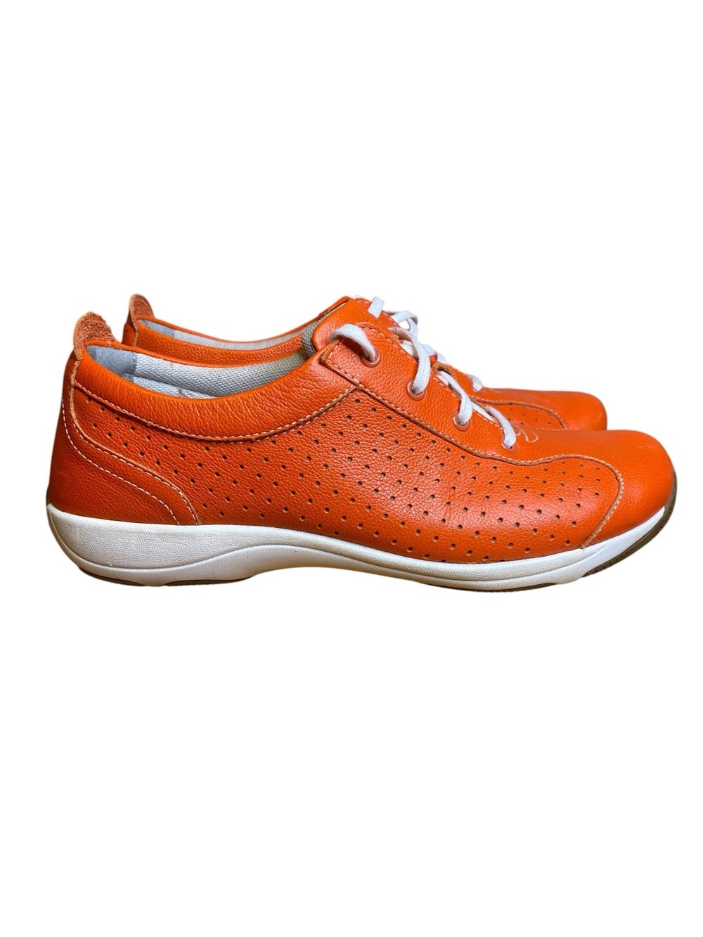 Dansko Hillary leather lace-up sneakers women’s size 8.5